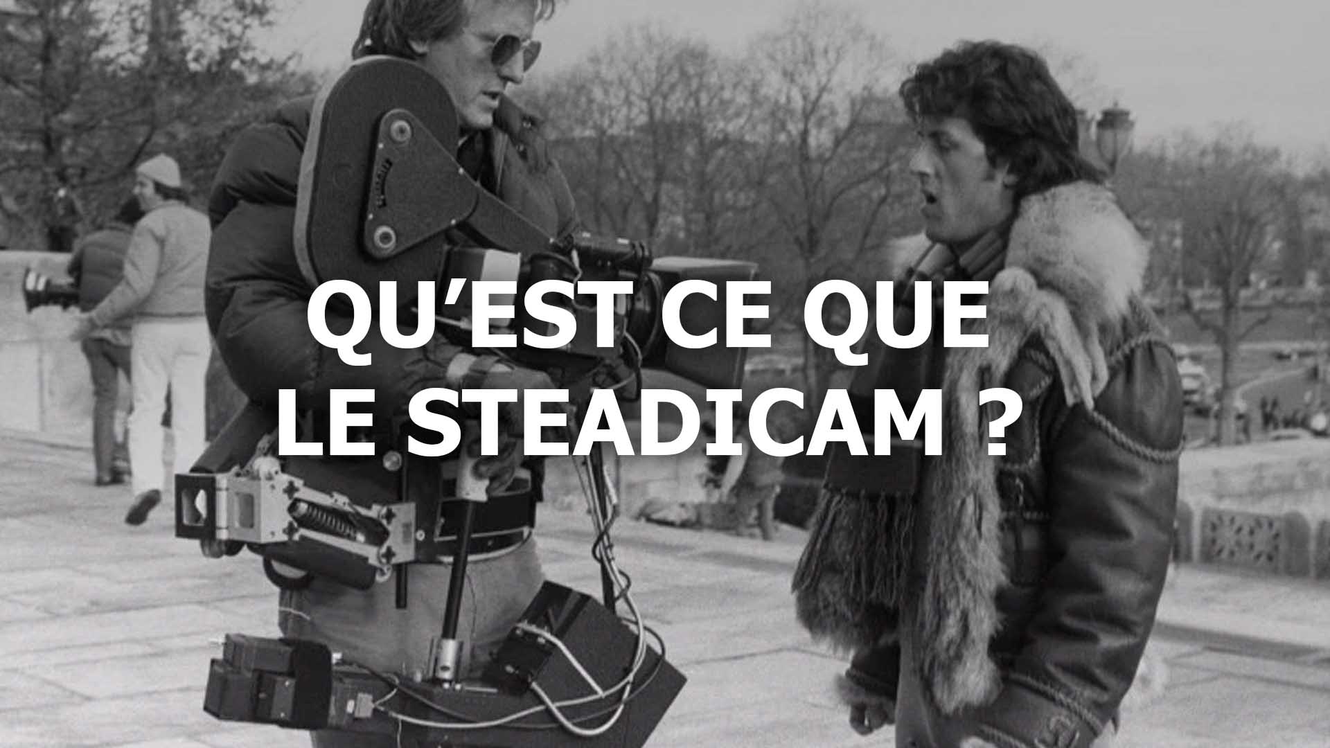 Steadicam Avec Caméra Dslr Pour La Production Vidéo Tournent Un